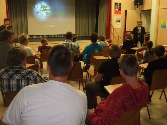 Übergabe Filmstudio-online homepage neu 001